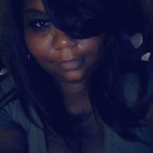 Meet your Posher, Naomi